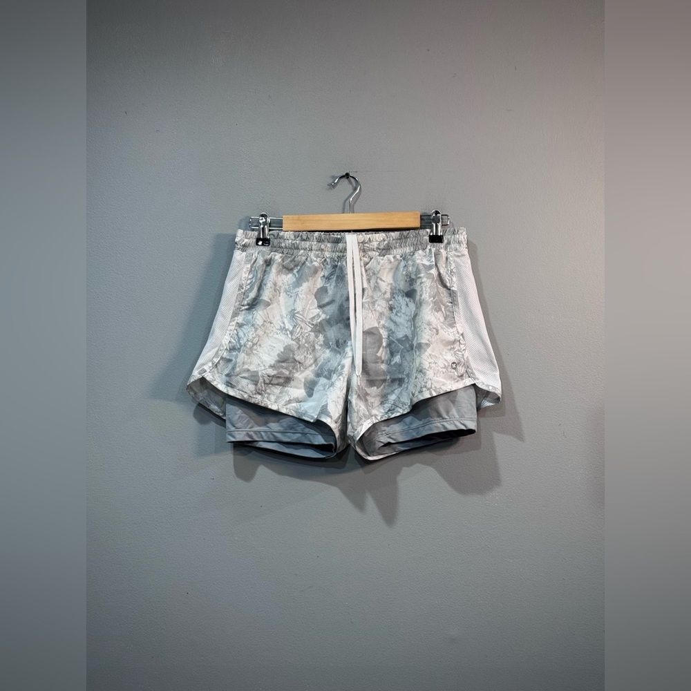 Silver/White RBX Athletic Shorts Size M EUC